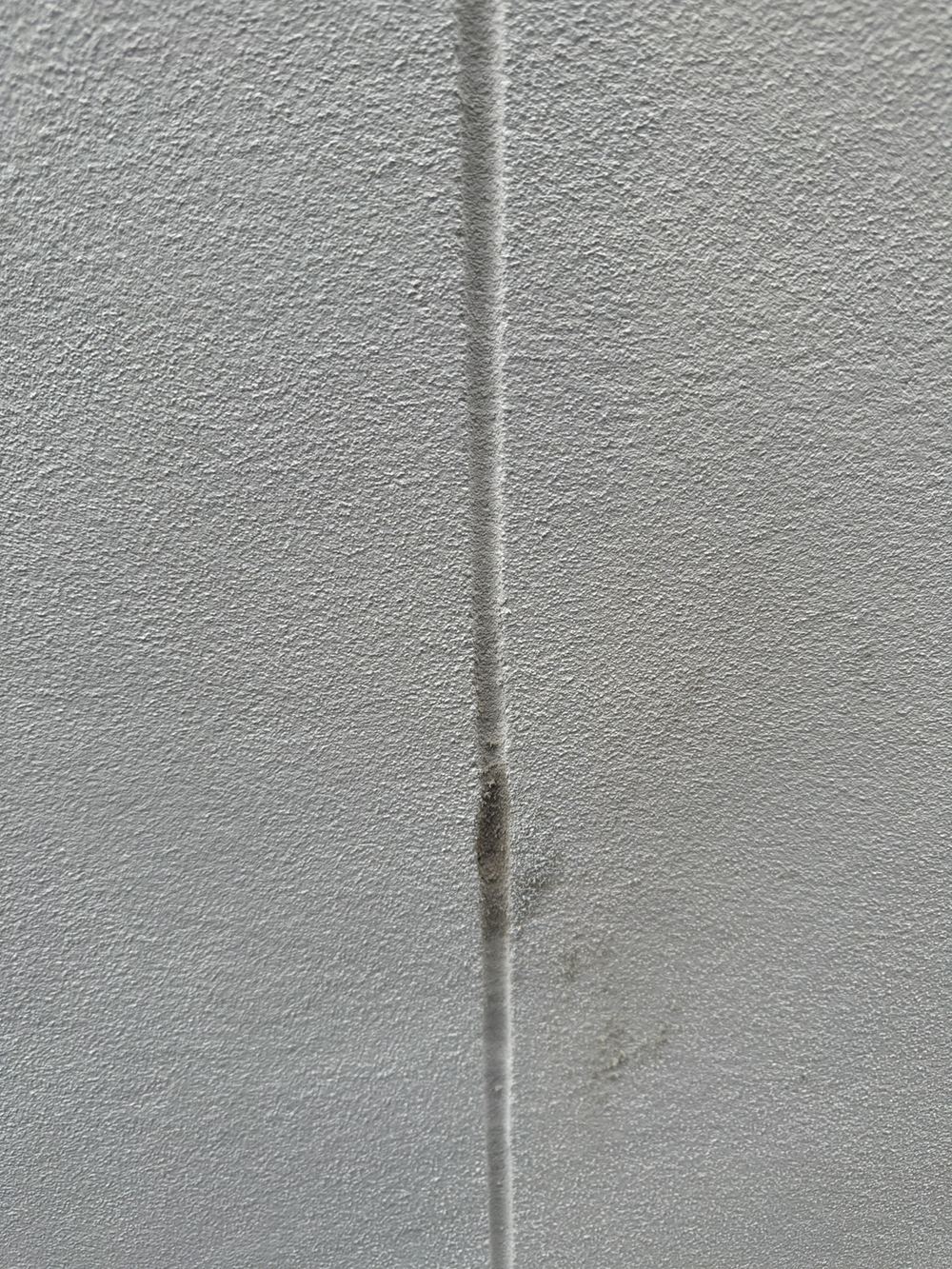 Render over a control joint is a crack booked in advance